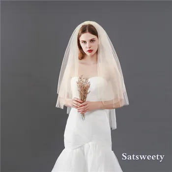 

Elegant Short Woman Bridal Veils 2 layers 75 CM With Comb Ivory Veil for Bridal Cut Edge Tulle Wedding Veil