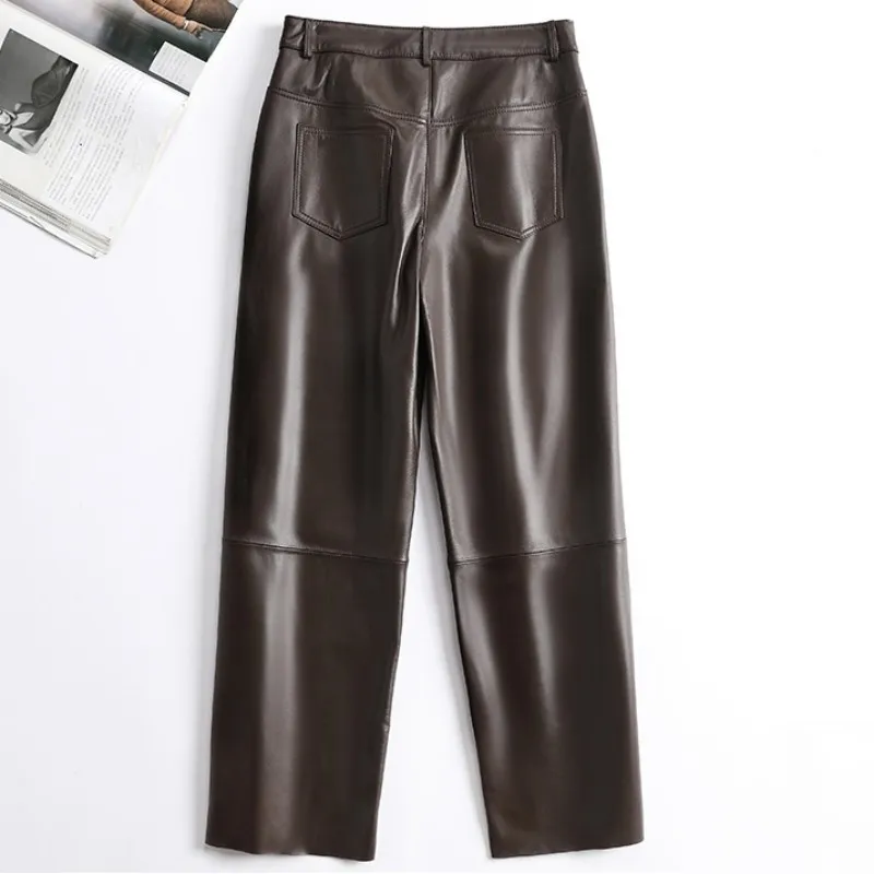 Рисунок 6 - Брюки женские из натуральной кожи