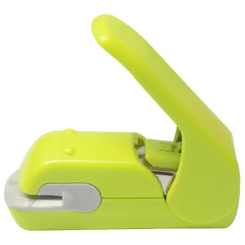 

Creative Student Stationery Tapler Press Type Embossing Needleless Mini Stapler No Punching Labor Saving for Office School Green