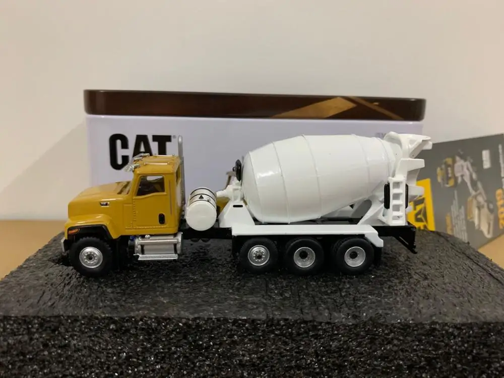 Гусеница Cat CT681 Бетономешалка 1: 87 металлическая модель HO весы бренд Diecast Masters DM85512