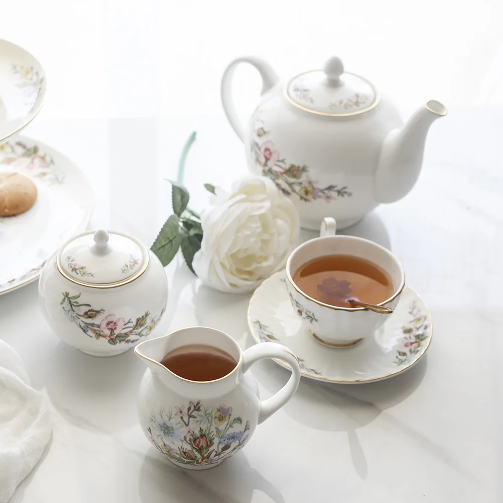 British Bone China Teapot Teacup Saucer Fruit Plate Snack Cake Tray Coffeeware Mugs Household Tableware Set coffee cup saucer set teapot cup set
