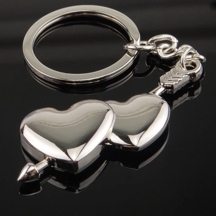 

FREE SHIPPING BY DHL 100pcs/lot 2019 New Metal An Arrow Piercing Two Hearts Keychains Cupid Heart Keyrings Lovers Gifts
