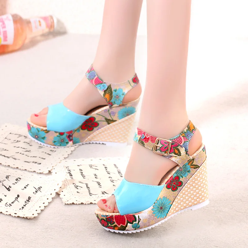 2018-Women-Sandals-Summer-Platform-Wedges-Casual-Shoes-Woman-Floral-Super-High-Heels-Open-Toe-Slippers (3)