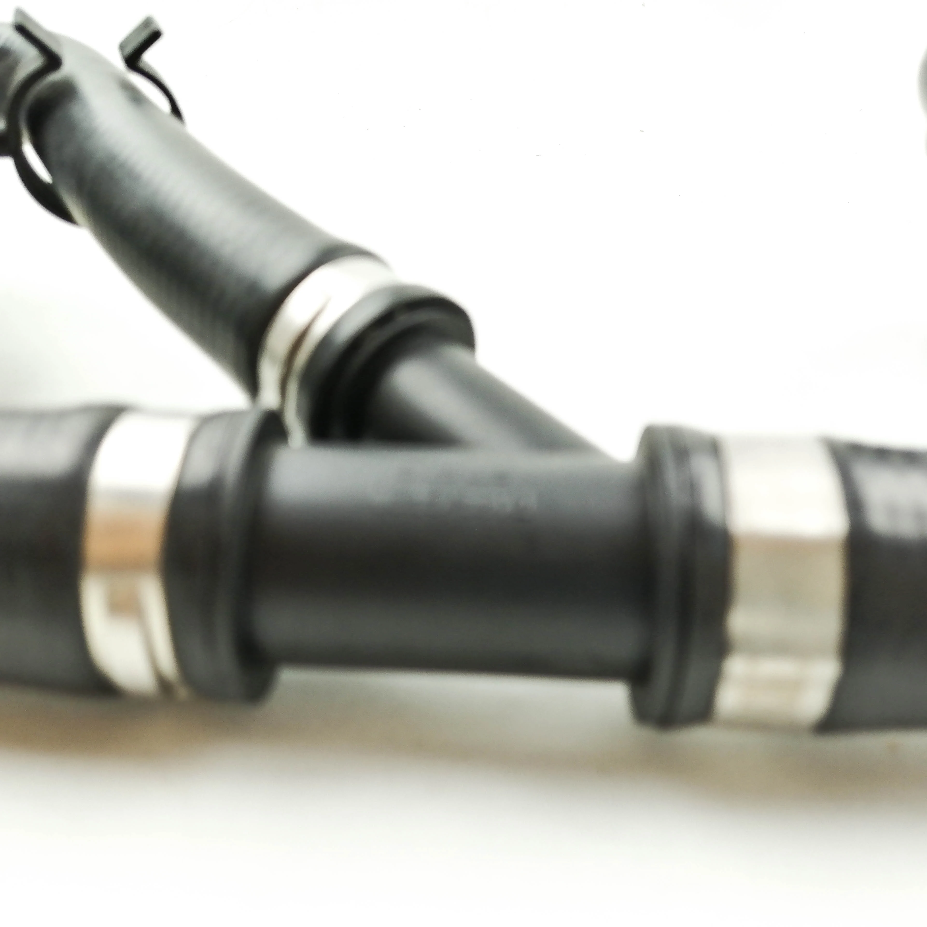 Other Parts & Accessories Car Water Tank Cooling Water Pipe Engine Coolant Hose For BMW F35