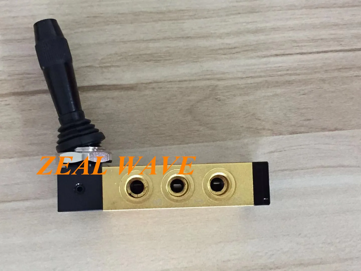 

Электромагнитный клапан PNEUMAX News 228.52.9/2 228.52.2.1/1 228.52.9.1/2