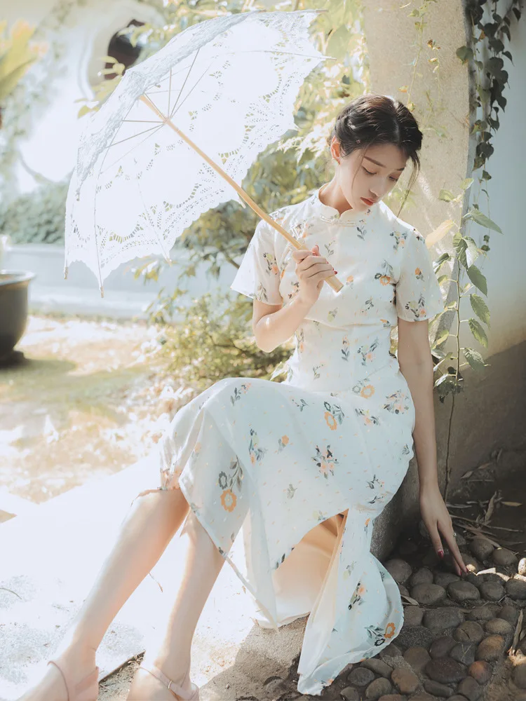 

Filigree Fresh Printing Retro GIRL'S Cheongsam New Style