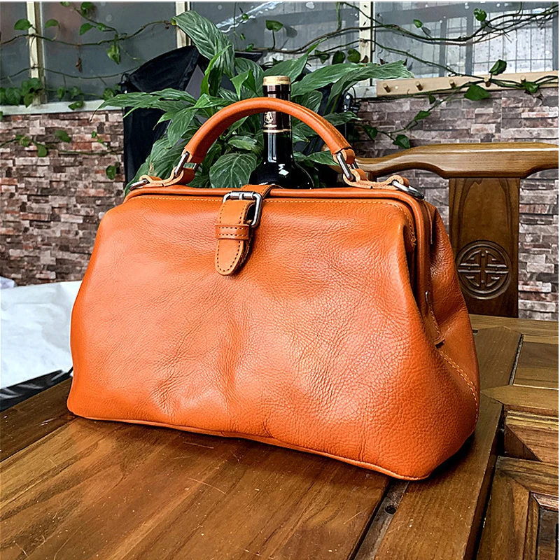 

Tannin Cream Skin Woman Package Manual Wipe Color Cowhide Woman Fund Single Shoulder Messenger Portable Doctor Package 32051