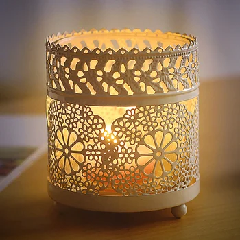 

Romantic White Iron Table Candle Holder Stand Vintage Rustic Candle Holder Romantic Metal Bougeoirs Home Decoration KK60ZT
