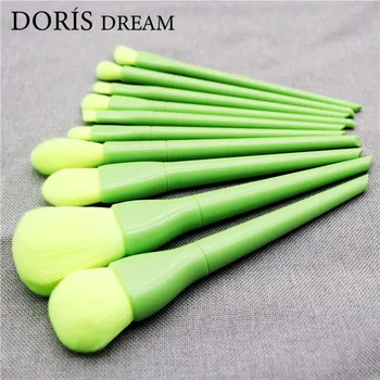 

10pcs Cute Candy Color Makeup Brushes Set Foundation Powder Eyeshadow Blush Brushes Concealer Eyeliner Make up Brushes Comestic