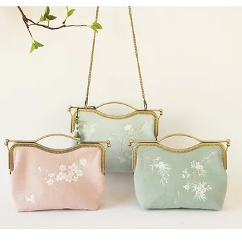 

2020 New Chinese Retro Style Hanfu Women's Handbag Messenger Bag