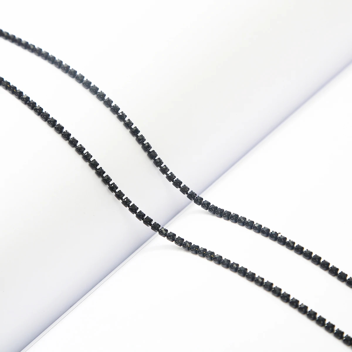 Colorful Rhinestone Chain for DIY Sewing and Clothing Accessories
