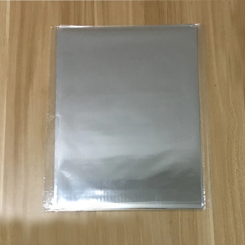 Sliver 50 шт. A4 Золото Серебро Красный горячего тиснения фольги бумажный ламинатор ламинирование передачи на элегантность лазерный принтер крафт бумага 20x29 см - Цвет: Sliver
