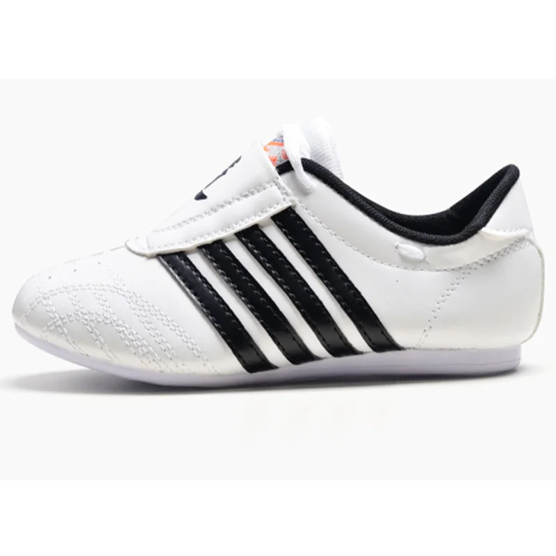 Taekwondo Shoes Men's Breathable Kung Fu Wushu Taichi Karate Martial Arts Wrestling Sneakers Kids