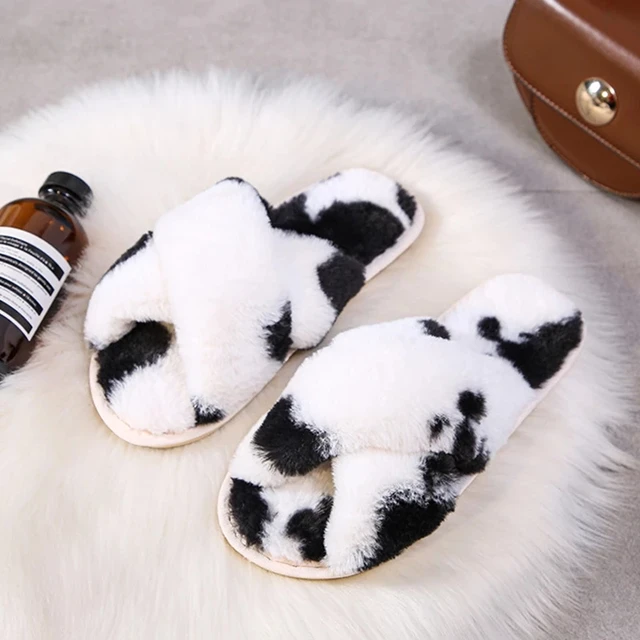 Winter Women House Slippers Faux Fur Fashion Warm Shoes Woman Slip on Flats Female Slides Black Pink cozy home  furry slippers black white