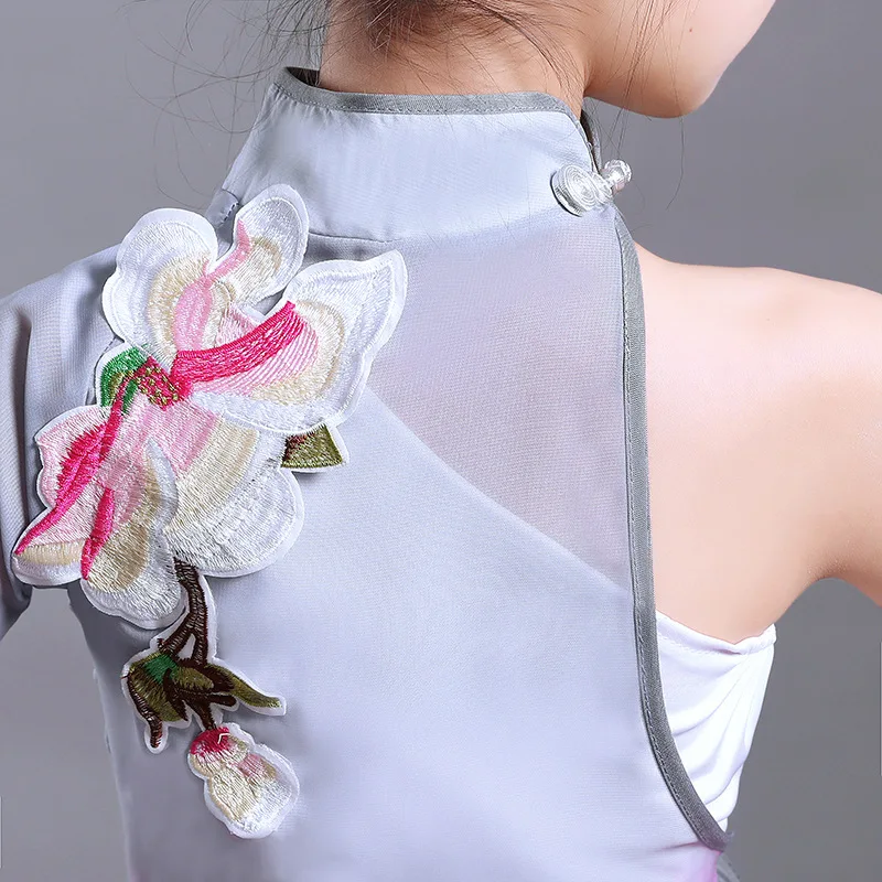 10735893730_251653400