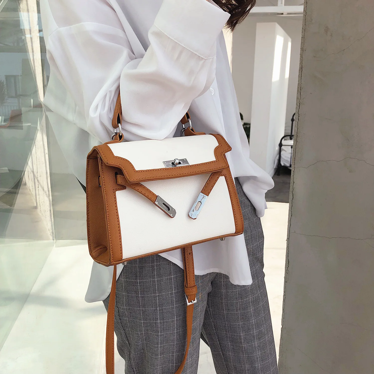 

2019 Summer New Style Europe And America Style PU Handbag Solid Color Joint Square Sling Bag Lock Tote Bag