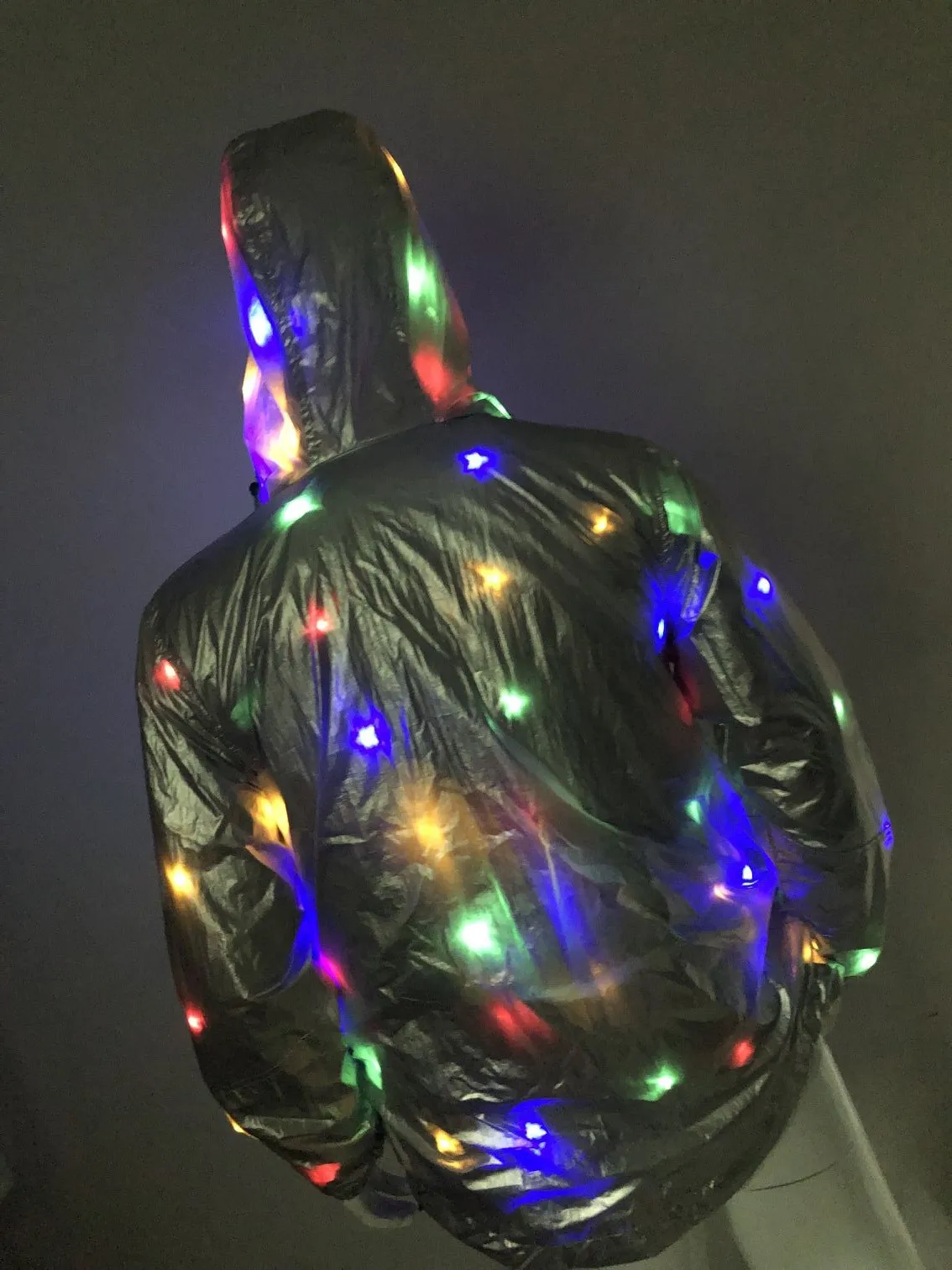 Douyin Стиль Знаменитостей bulingbuling блестящее пальто светодиодный Сияющий вспышка повседневное пальто для мужчин и женщин стиль