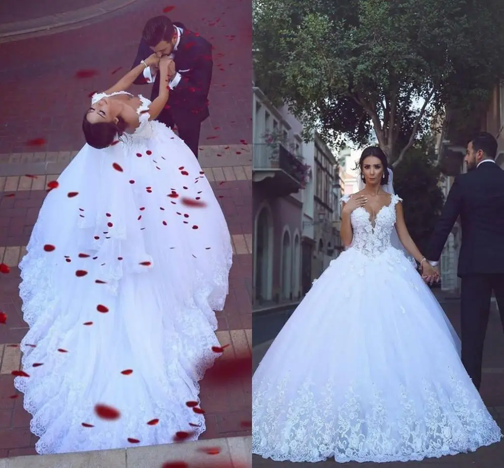 2020 Gorgeous Gemaakt Applicaties Trouwjurken Bandjes Tulle Lace Bridal Baljurken 2020 Gorgeous Gemaakt Applicaties Trouwjurken Bandjes Tulle Lace Bridal Baljurken