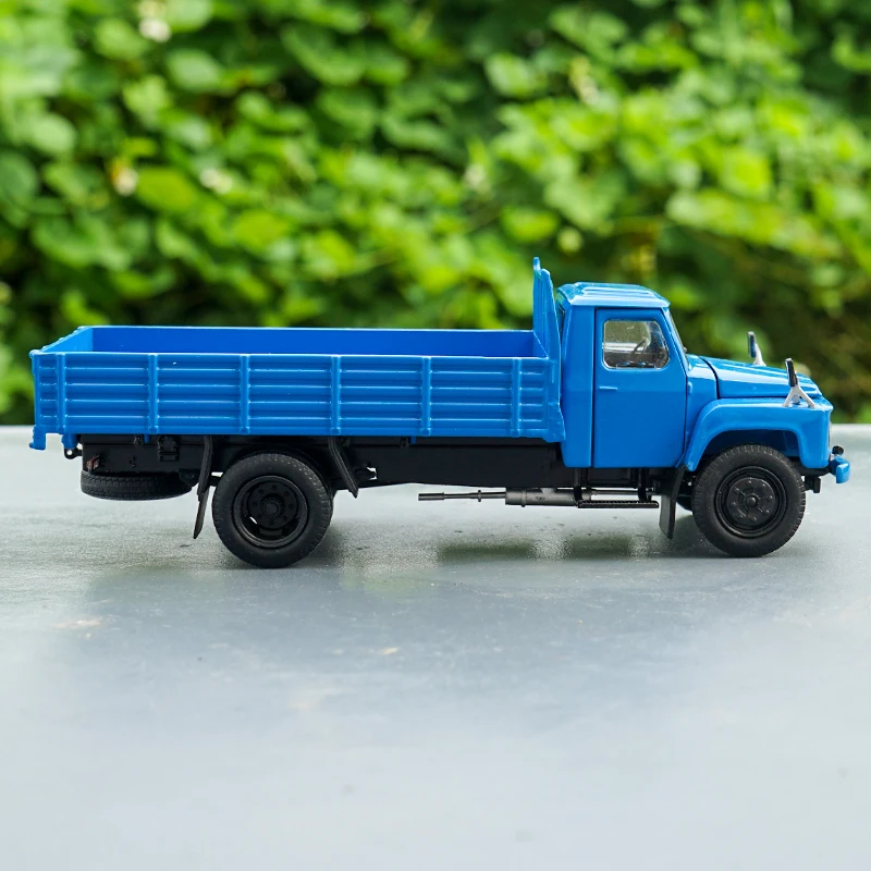 Лидер продаж Классическая модель грузового автомобиля Dongfeng 140 1:43 классического с