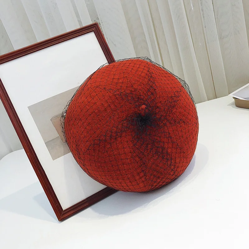 red Шерстяной берет из сетчатой пряжи, берет женский берет, войлочный берет, шапка, зимние шапки, французская шляпа, женская осенняя и зимняя шляпа - Цвет: red