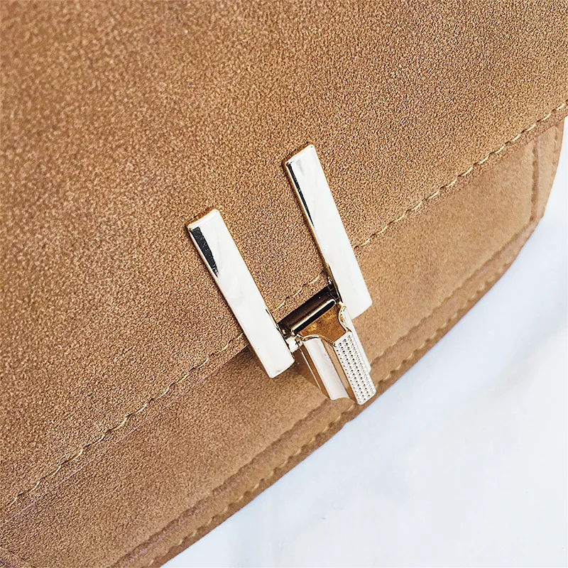 

Korean-style Stereo Qualitative Square Sling Bag Dull Polish Metal Magnetic Buckle Shoulder Cross-body Handbag