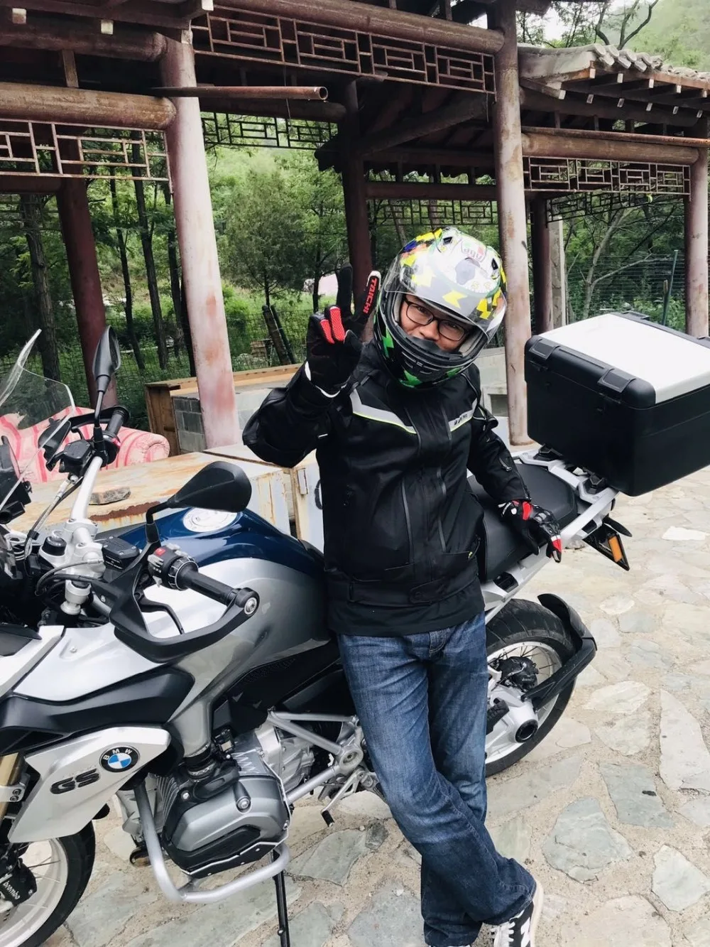 Men's Motorcycle Riding Protector all season Jacket with waterproof and warm lining LED