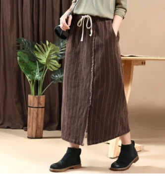 Coffee color Осенняя юбка Женская мода Тонкий Тип юбка Вельветовая женский эластичный пояс карман Полосатый Сплит вилка повседневная юбка - Цвет: Coffee color