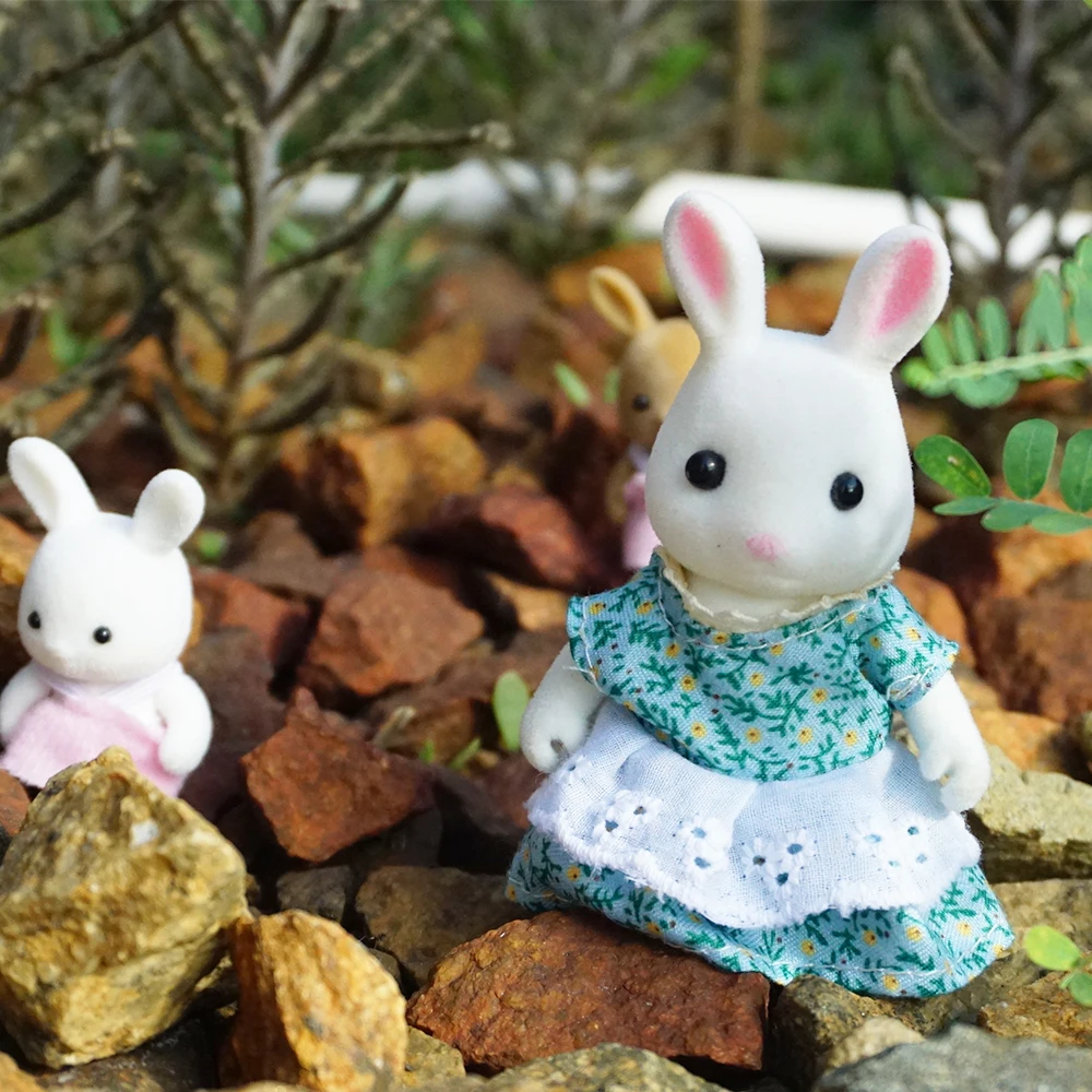 2022 Hot 1/12 Dollhouse Furniture Miniatures Animal Figurines Set Forest Koala  Family Diy Collectible Educational Toys For Girl - Action Figures -  AliExpress