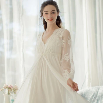 

2020 New Women's Lace Nightgown Embroidered Two-Pieces Long-Sleeved Gorgeous Dressing Gown Sexy White Beautiful Nightdress