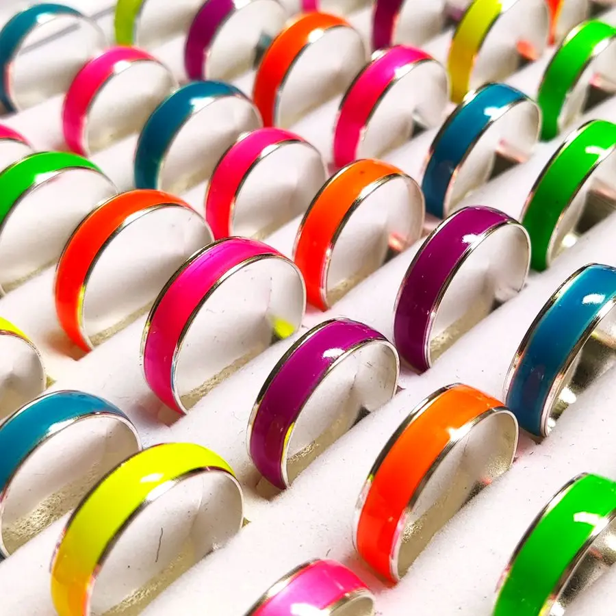 50pcs/lot Growing In Dark Ring 6mm Band Colorful Luminous Women's Cute Ring Party Gift Wholesale Jewelry 2