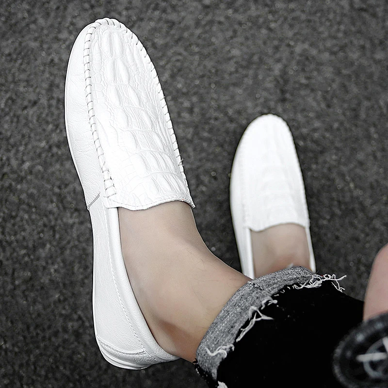 2022 Spring Summer Men's Loafers Light Flat Casual Shoes Men Breathable Slip-On Soft Leather Mens Driving Shoes Man Moccasins 6
