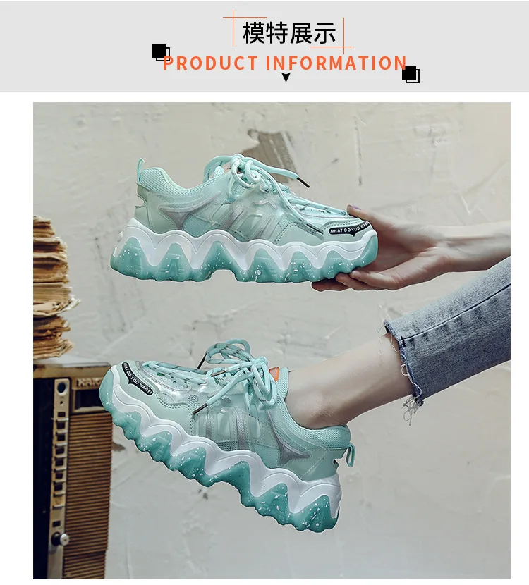 15895039315_1822445457