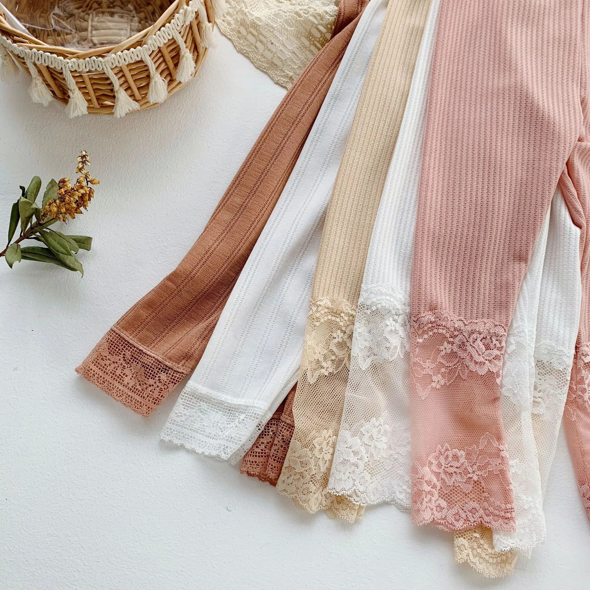 Tao. catkids Summer Wear Korean-style New Products Lace Leggings Modal Solid Color Ladies' Crawler