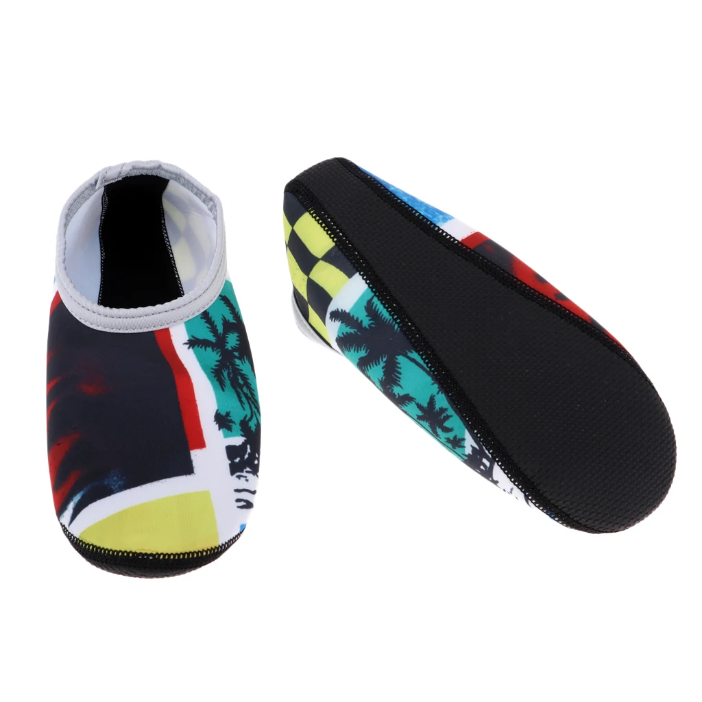 Unisex Adults Neoprene Fin Socks Wetsuit Shoes Diving Socks for Water Sports & Beach Swimming Pool Activities Paddle Boarding