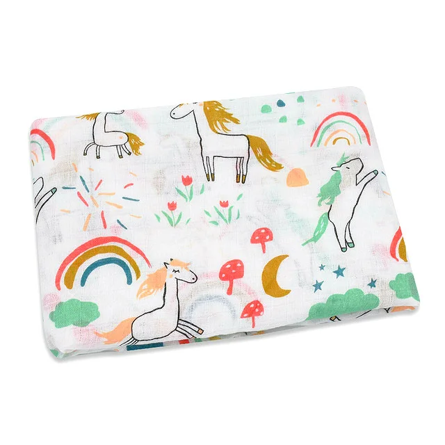 Хлопок Лебедь Роза фрукты печати муслиновые одеяла для новорожденных постельные принадлежности младенческой пеленать полотенце для пеленки для новорожденных одеяло - Цвет: Rainbow Horse