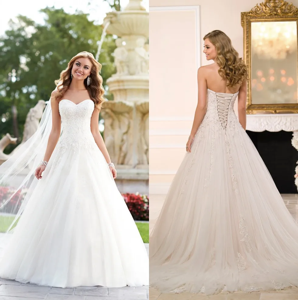 

Fashionable Ball Gowns Sweetheart Lace Beaded bridal Gown 2018 Lace up Vestido de Novia Lace mother of the bride dresses