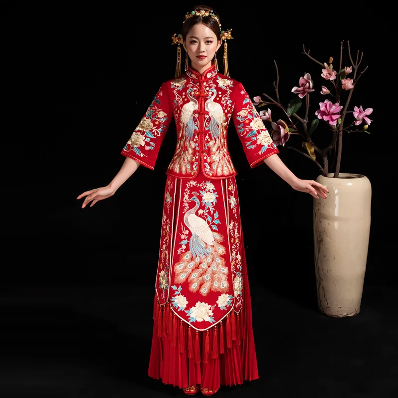 

Chinese Traditional Embroidery Phoenix Women Bride Wedding Dress Satin Vintage Cheongsam Oriental Classic Tang Suit Vestidos
