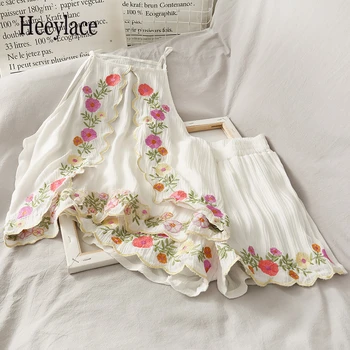 

Women Summer Vintage Embroidered Sleeveless Tanks+ Embroidery Flower Shorts Set Beach Short Pants Clothing Set Outfits