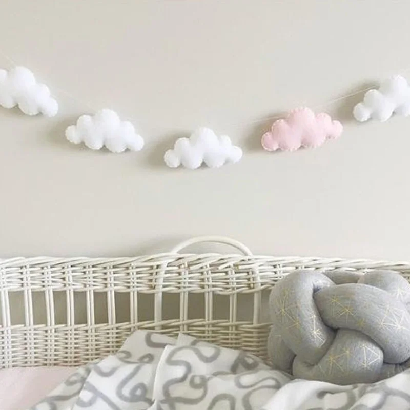 

Felt Cloud Garlands Toy INS Nordic String Baby Kids Room Decoration Wall Hanging Ornaments Nursery Decor Party Banner Photo Prop