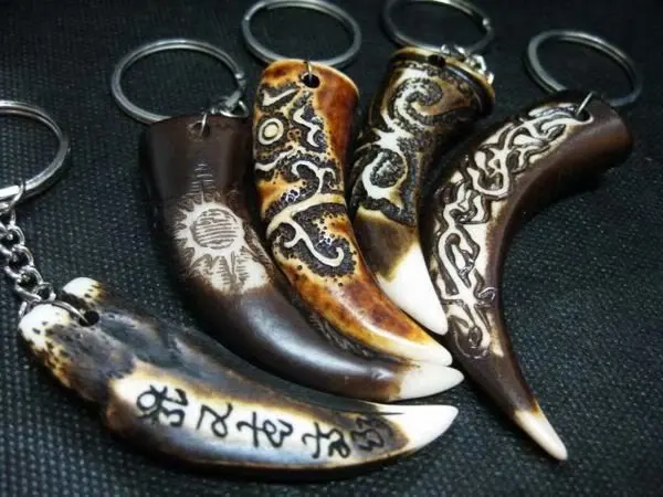 

15 pcs NEW Ethnic Tribal Faux Yak Mixed Totem Rock Keychain Gifts