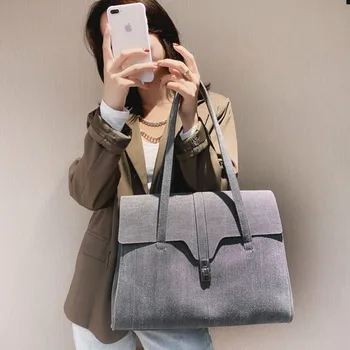 

Casual New Large Women Canvas Hanbags Ladies Big Shoulder Bag Female Messenger Bags