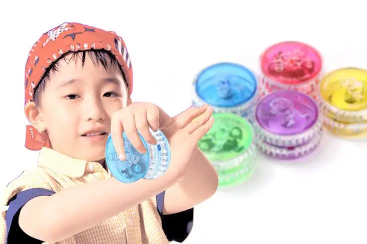 Светодиодный светящееся йо-йо Классические детские игрушки Магический йойо спин пластиковые аксессуары для йо-йо со спиннинговыми струнами игрушки для детей GYH