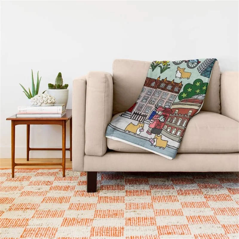 The Queen's London Day Out Throw Blanket 336