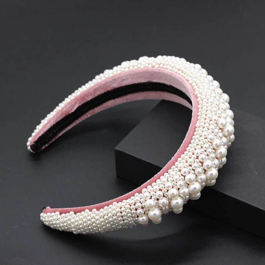 New Baroque Sponge Exaggerated Pearl Hand Sewn Headband Exaggerated personality dance party catwalk headband 647 - Окраска металла: 2