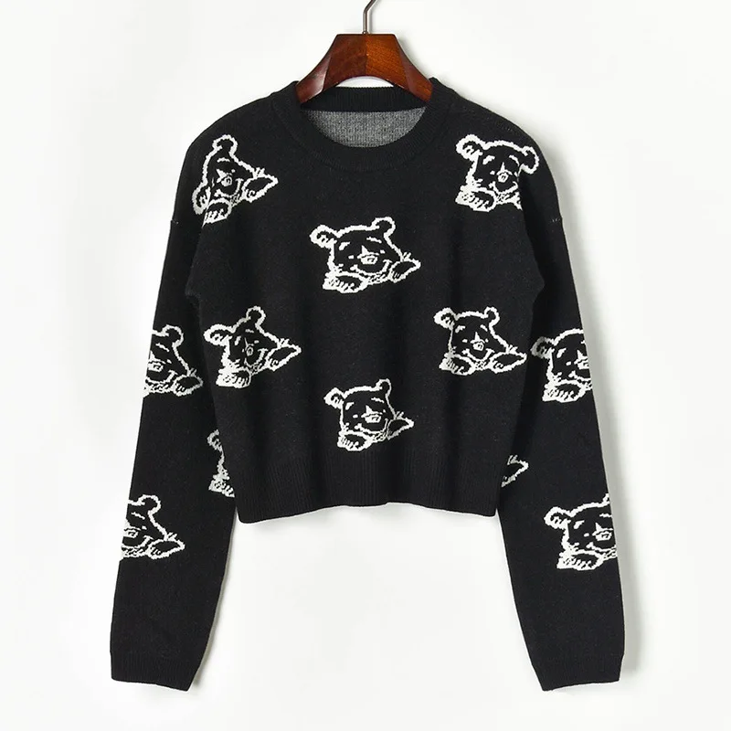 2019 autumn new fresh black and white hit cartoon cub tease loose short knitted sweater bottom womens sweaters 2019 autumn new fresh black and white hit cartoon cub tease loose short knitted sweater bottom womens sweaters