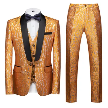 

2020 Men's Green Fruit Collar Jacquard Suit Groom Wedding Suit Host Performance Dress Suit Three-Piece Suit