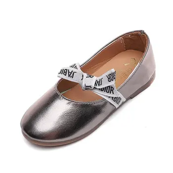 

Baby Girl Leather Shoes Soft Bright Skin Soft Kids Loafers Slip-ons Children Wedding Party Shoes Size 21-30 Summer Autumn New