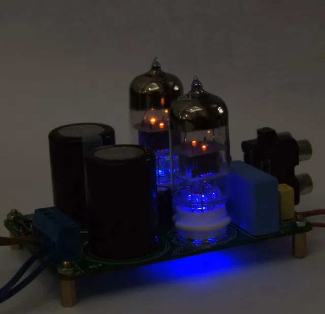 오디오 경험을 새로운 차원으로 끌어올리는 믿을 수 있는 사운드 품질을 위한 업데이트된 최신 6N3 튜브 앰프 프리 앰프