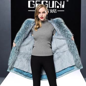 Billig 2020 Echt Mantel Weibliche NatĂŒrliche Kaninchen Liner Parka Winter Jacke Frauen WaschbĂ€ren Pelz Kragen Langen Graben MĂ€ntel MY3908