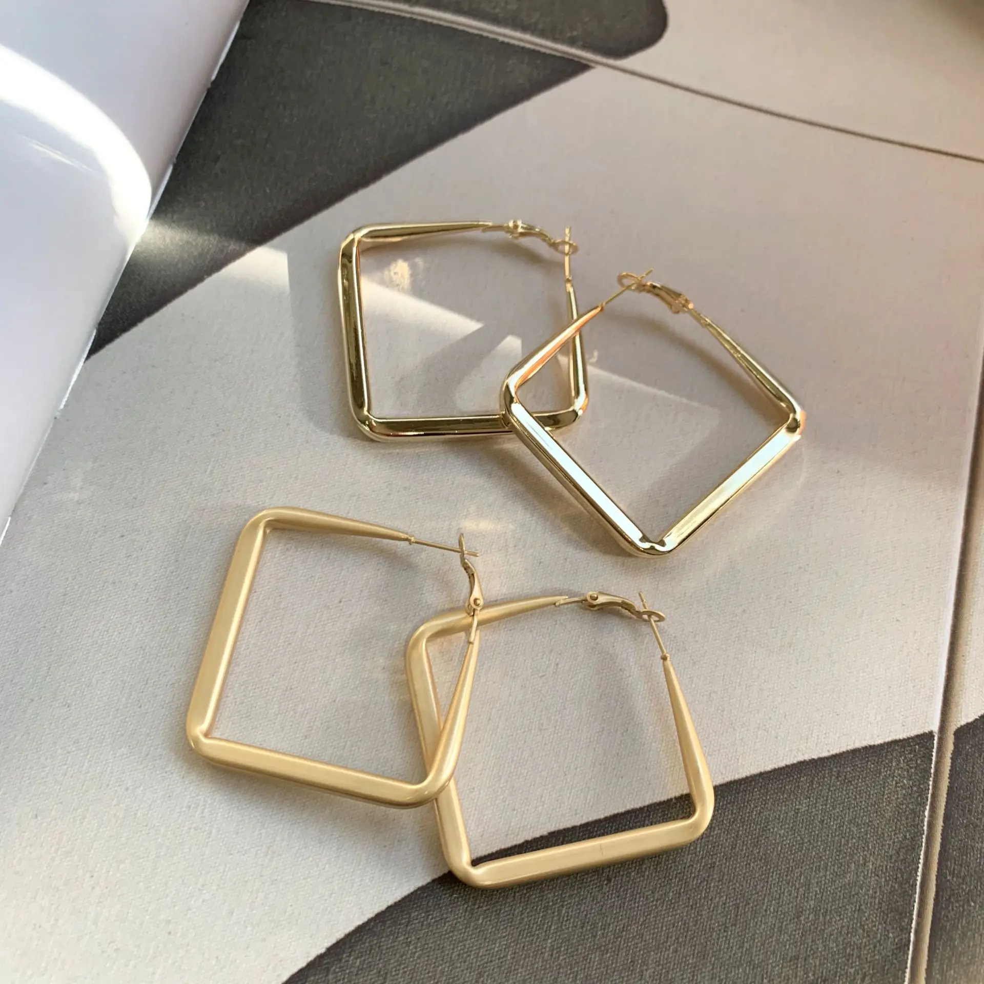 925 silver needle Golden earrings 24 k gold plating Geometry of ear ring Women earrings Personality fashion